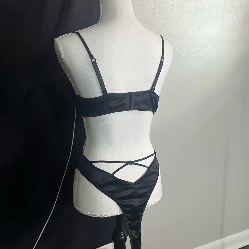 Fashion Nova Lace Teddy Bodysuit - Picture 9 of 9